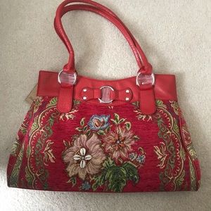 Mellow World red floral purse with shells!